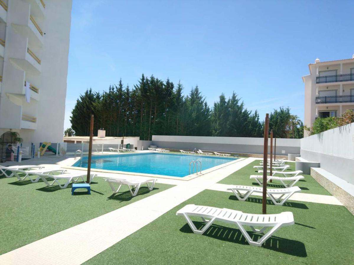 דירות Apartamento T1 Com Piscina, Em Montechoro, Albufeira, Algarve מראה חיצוני תמונה